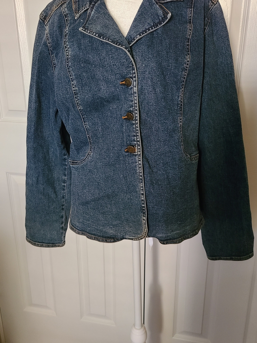 Vintage Laura G Embroidered Denim Jacket - Size 10